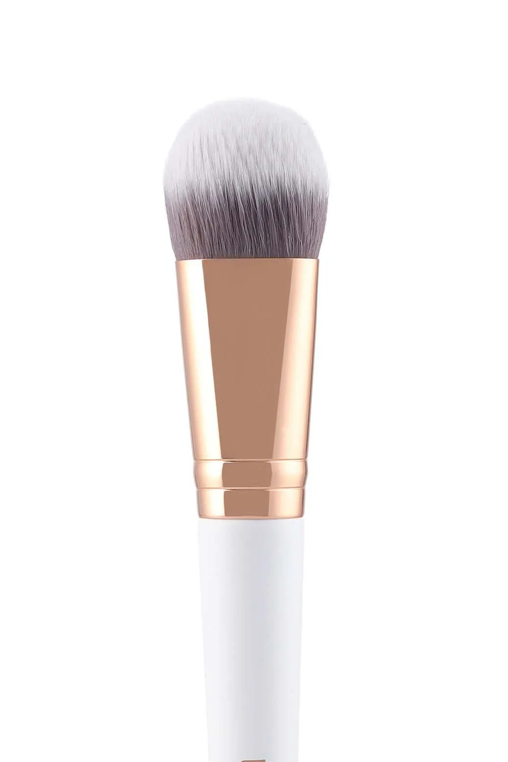 ANGLED FOUNDATION BRUSH