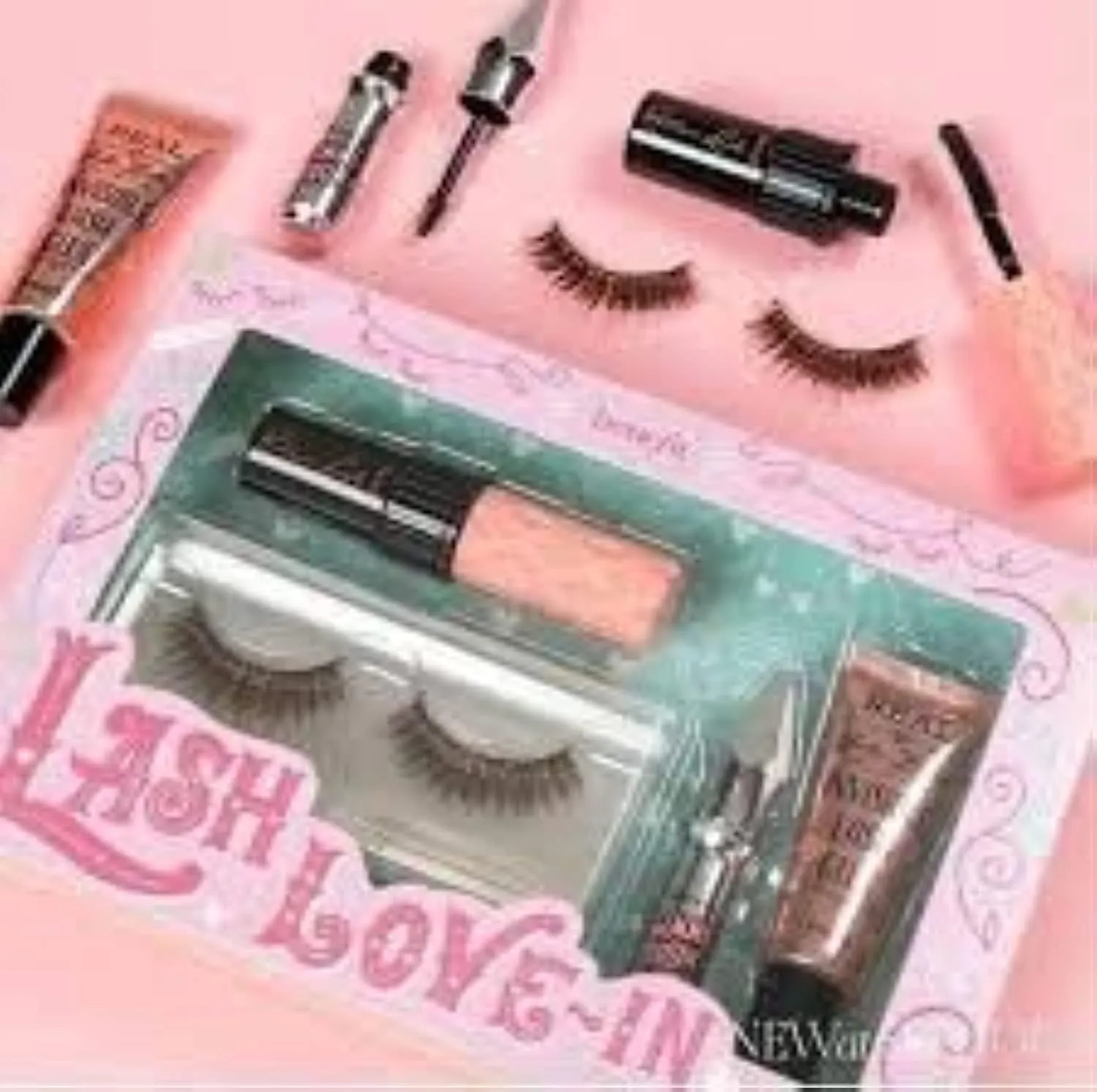 Benefit Lash Love In 4Piecs Set