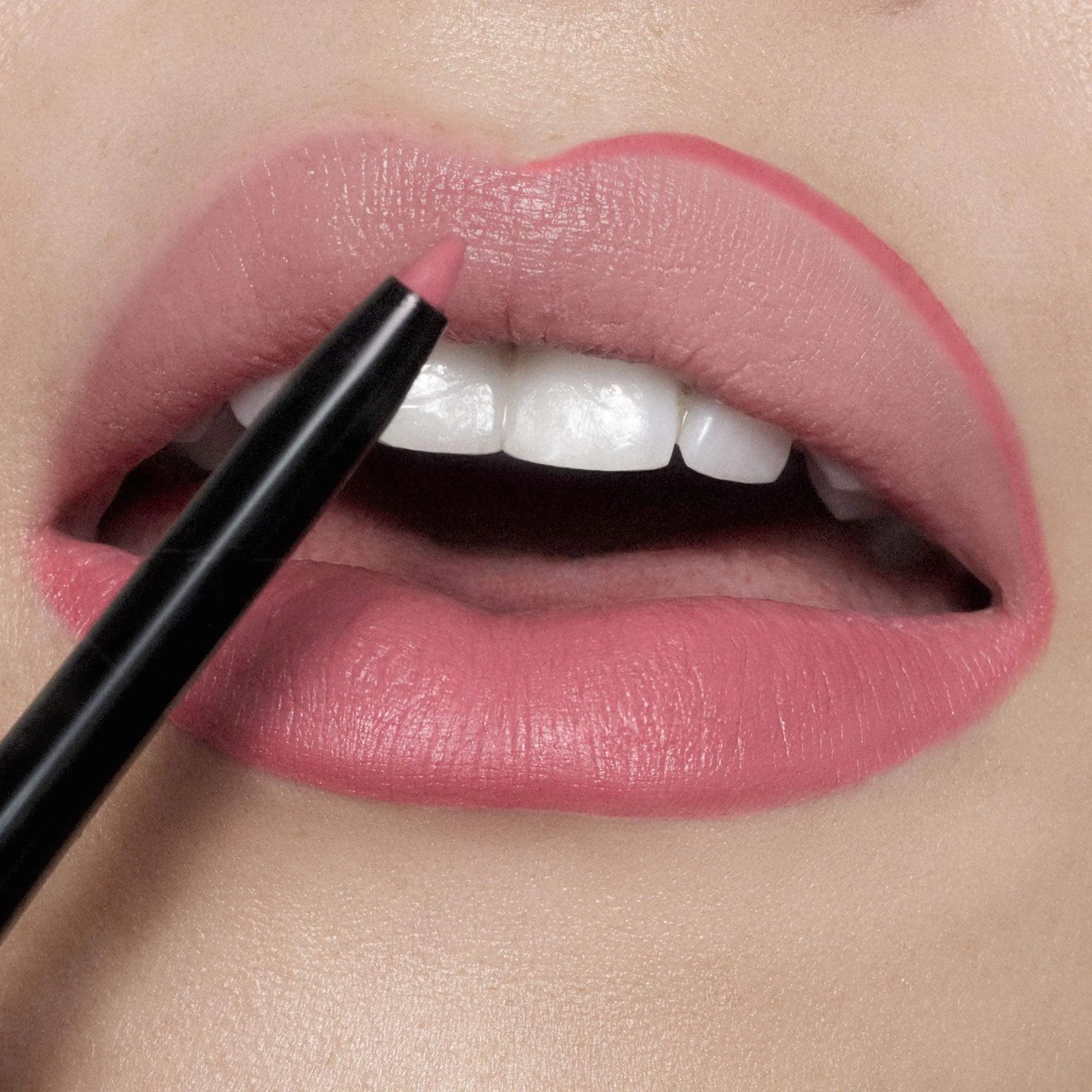 It's A Wrap | A Soft Blushing Pink Lip Liner