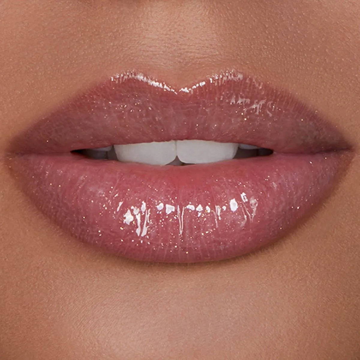 Unreal High Shine Volumizing Lip Gloss